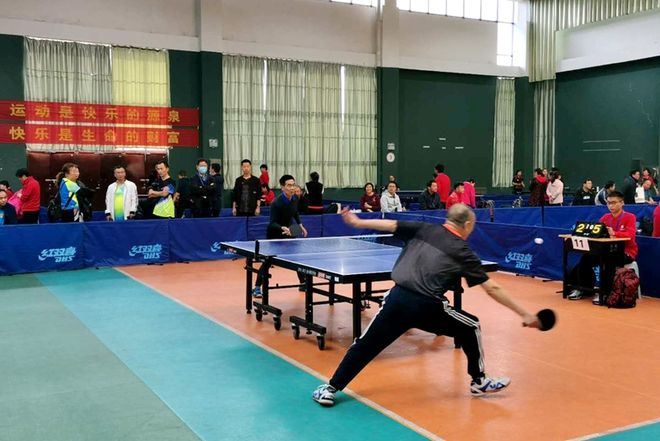 使得球队的 使得球队的